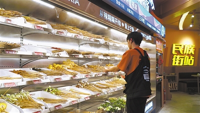     如今，寧夏辣糊糊店菜品豐富、環(huán)境宜人。