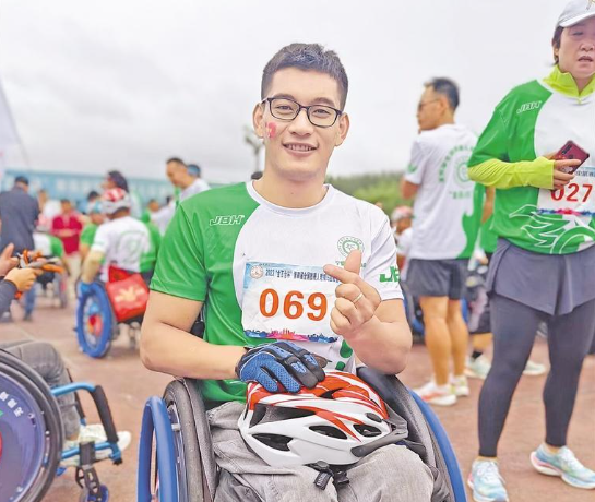 奔跑，輪椅上的馬拉松